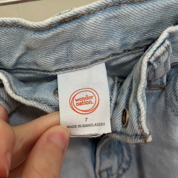 Wonder Nation Girls Light Wash Wide Leg Minimal Distressed Denim Jeans size 7 - Picture 7 of 7